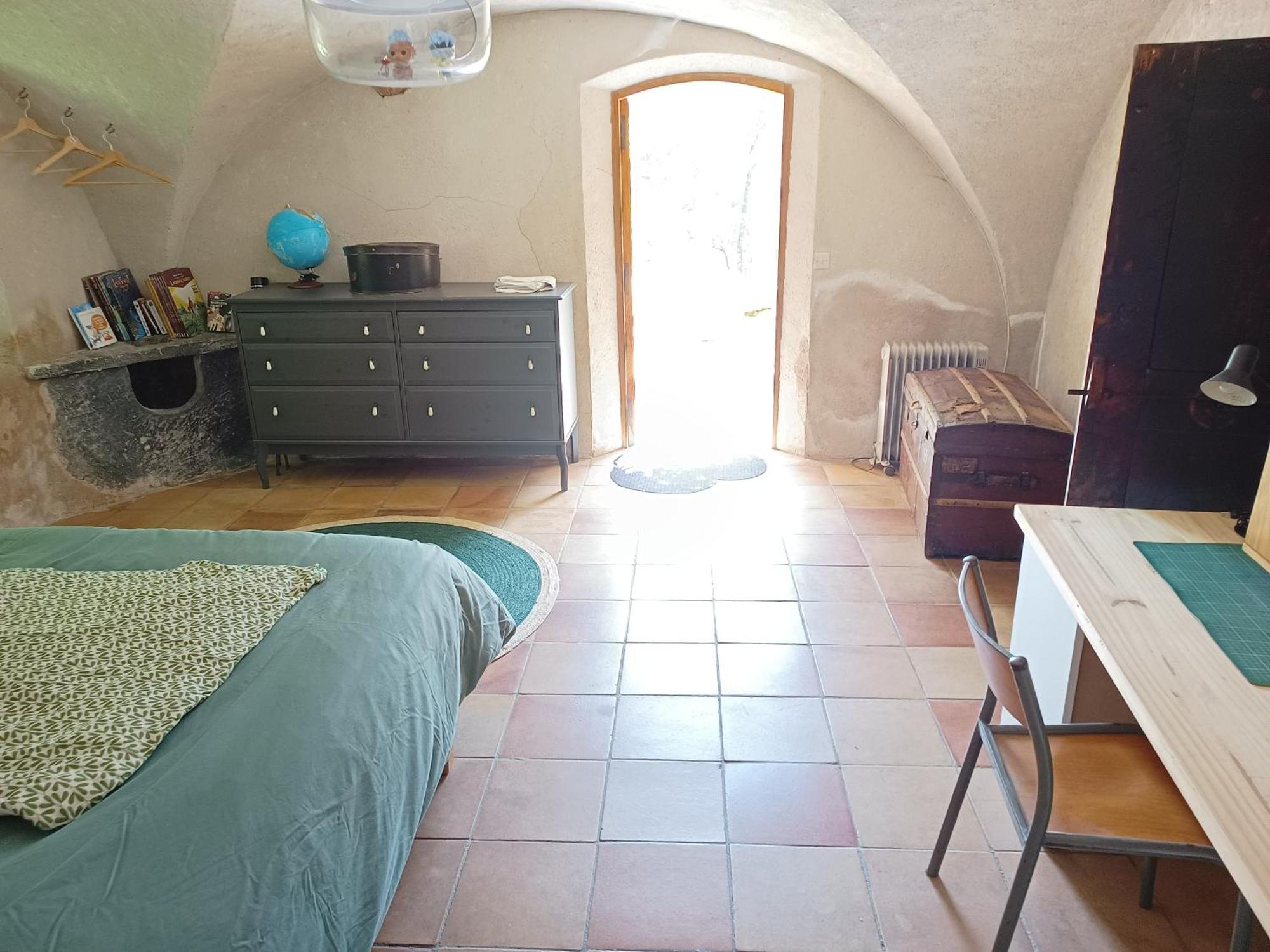 Chambre Ou Gite Dans Une Maison De Montagne - De Suzon A Zelie Entraigues  Номер фото