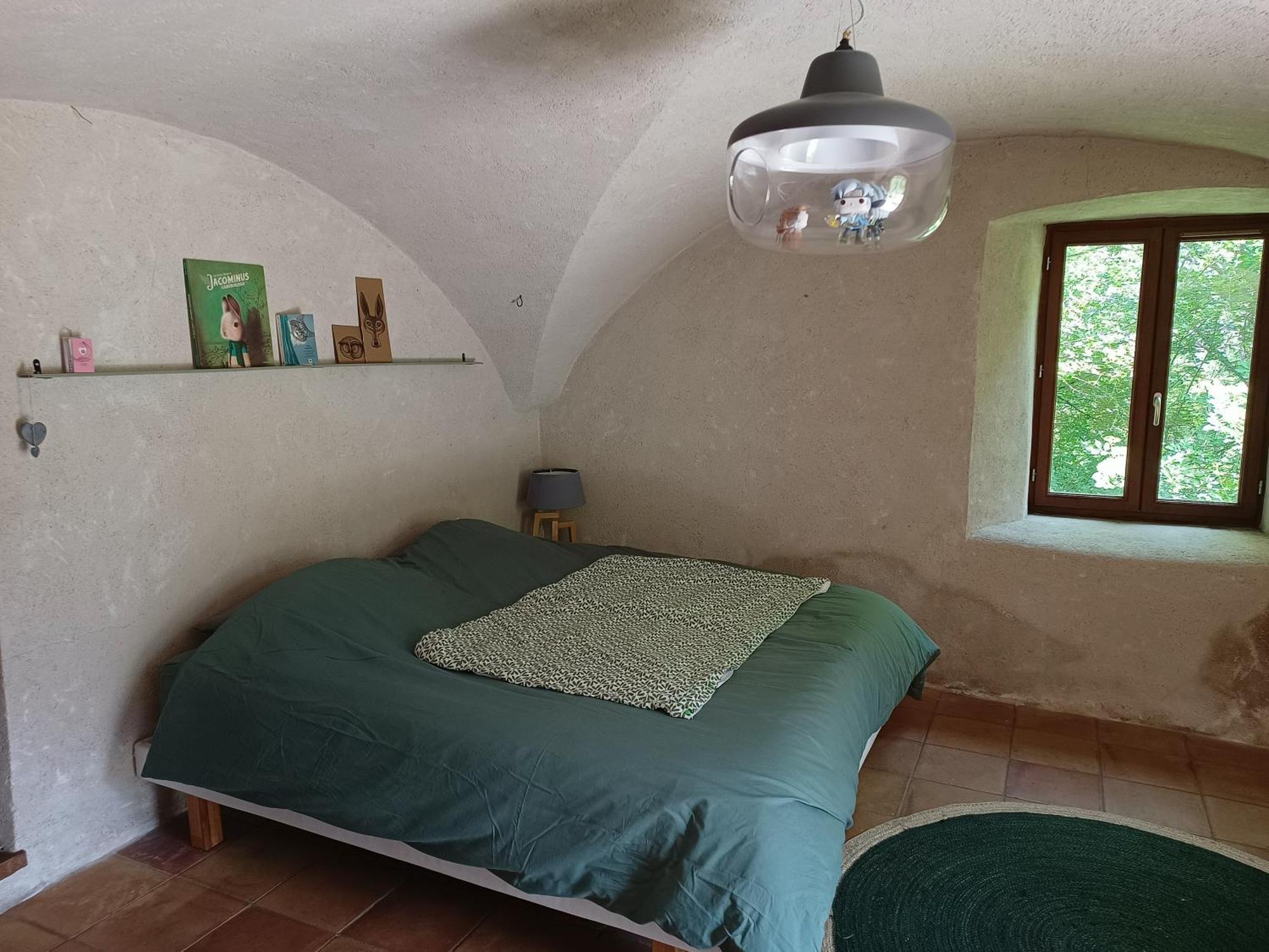 Chambre Ou Gite Dans Une Maison De Montagne - De Suzon A Zelie Entraigues  Номер фото